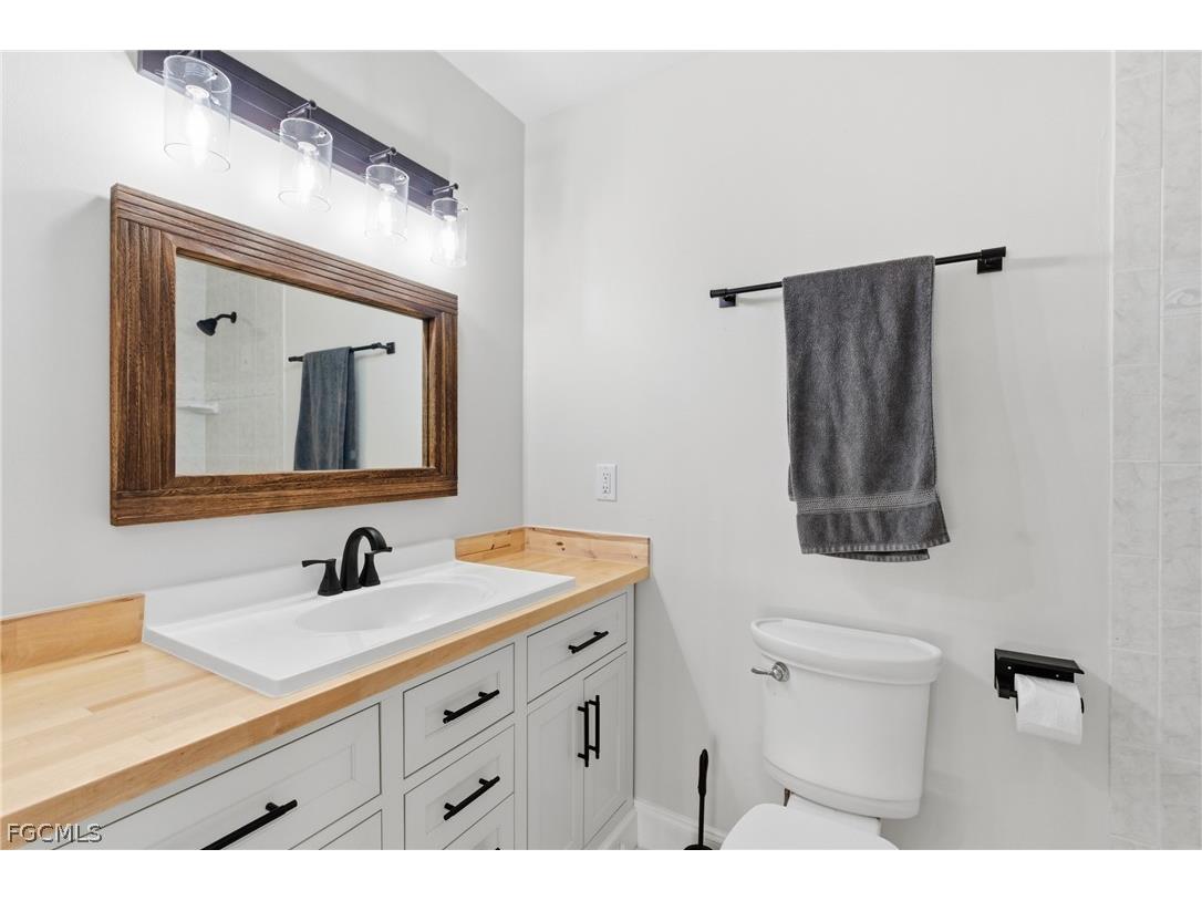 1722 SW 45th Street Cape Coral FL 33914 2026009036 image32