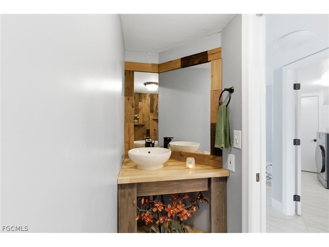 1722 SW 45th Street Cape Coral FL 33914 2026009036 image35