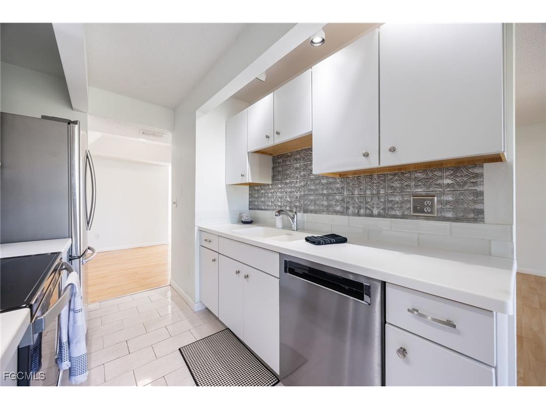 17220 Terraverde Circle #10 Fort Myers FL 33908 2026004041 image16