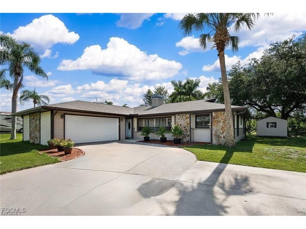 17226 Castleview Drive North Fort Myers FL 33917 2025025647 image7