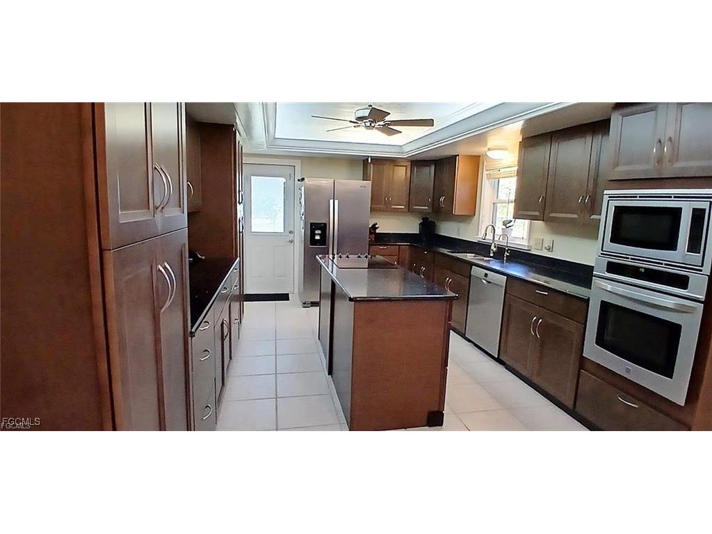 17226 Castleview Drive North Fort Myers FL 33917 2025025647 image9