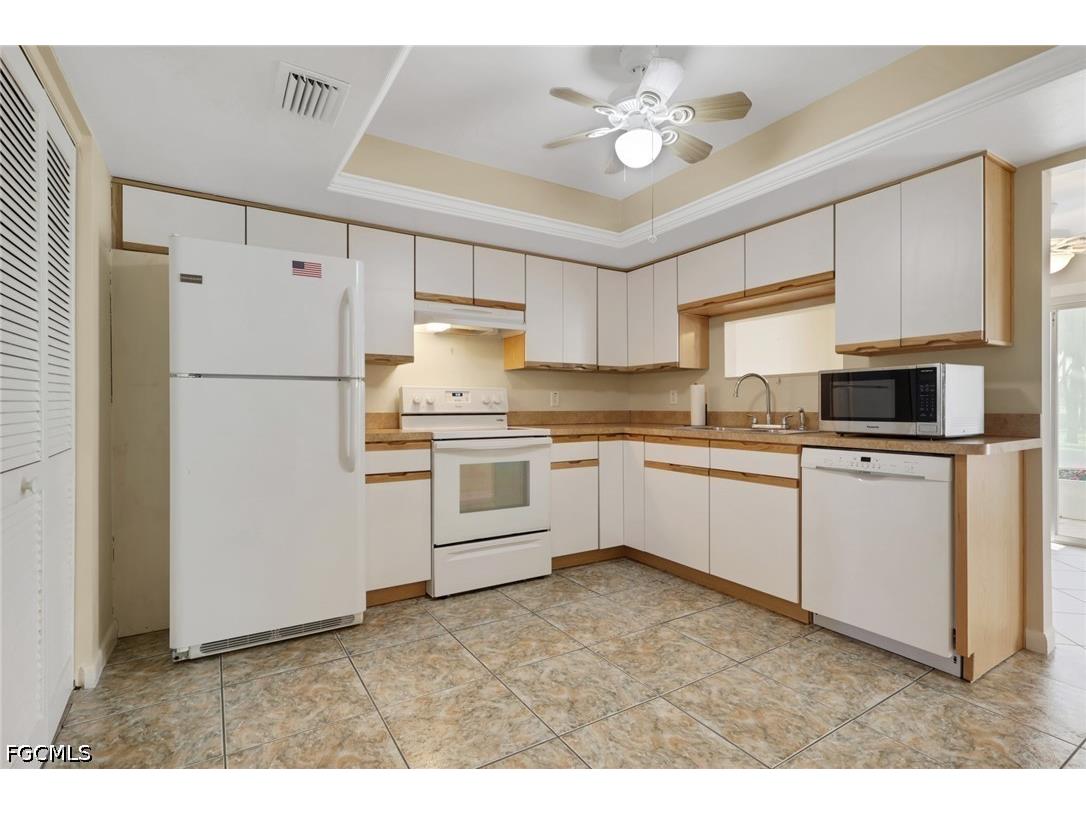 1723 Golf Club Drive #1 North Fort Myers FL 33903 2026027856 image10