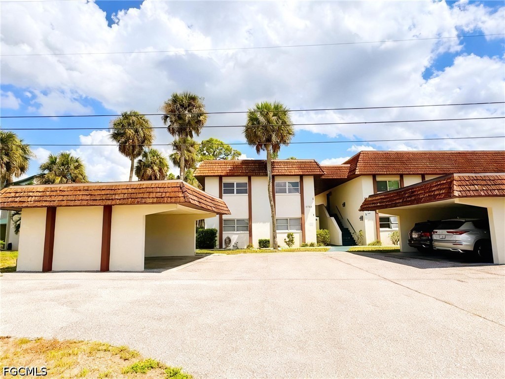 1723 Golf Club Drive #6 North Fort Myers FL 33903 2026020613 image1