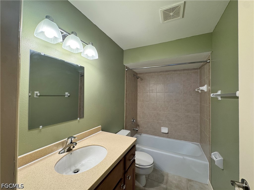 1723 Golf Club Drive #6 North Fort Myers FL 33903 2026020613 image15