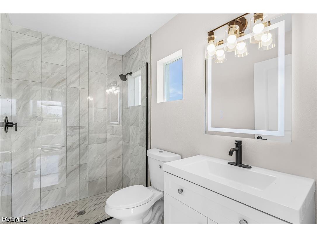 1723 NE 1st Avenue Cape Coral FL 33909 2026023282 image18