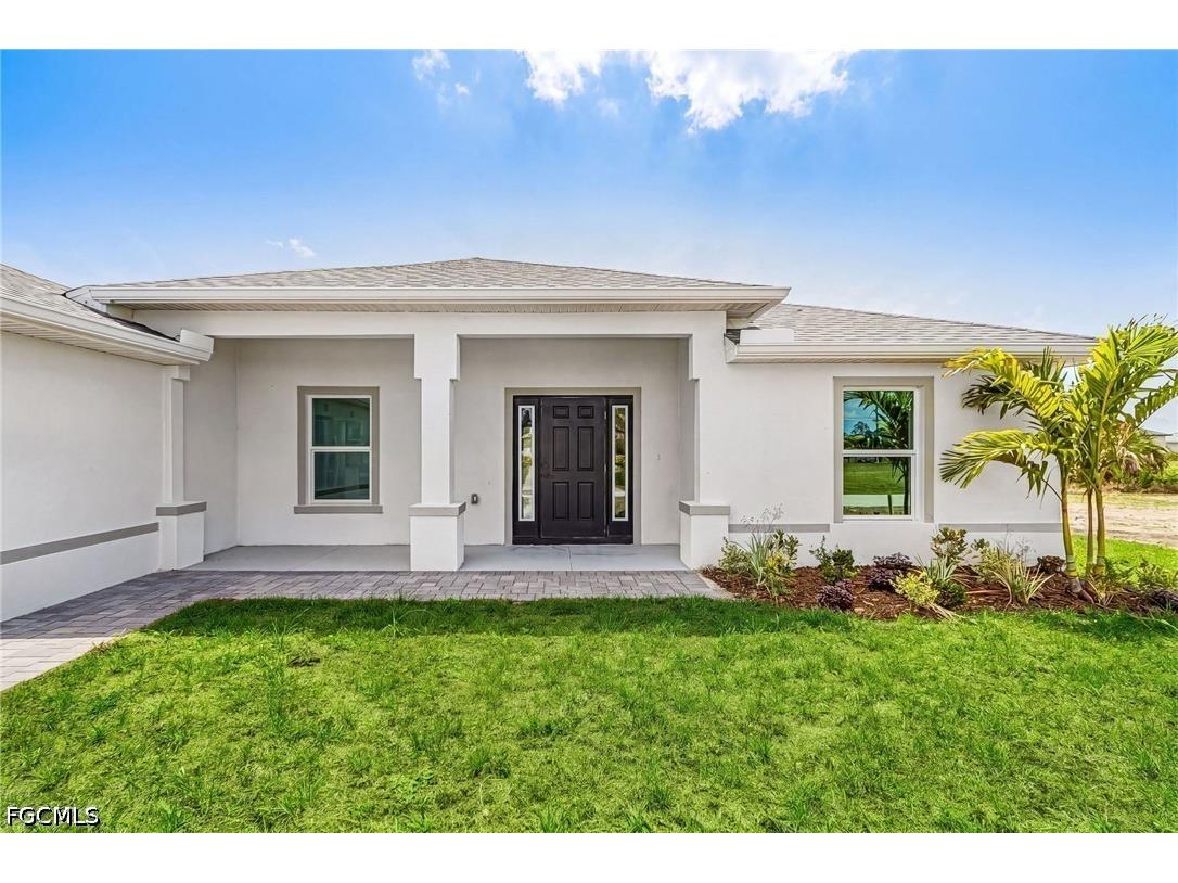 1723 NE 1st Avenue Cape Coral FL 33909 2026023282 image2