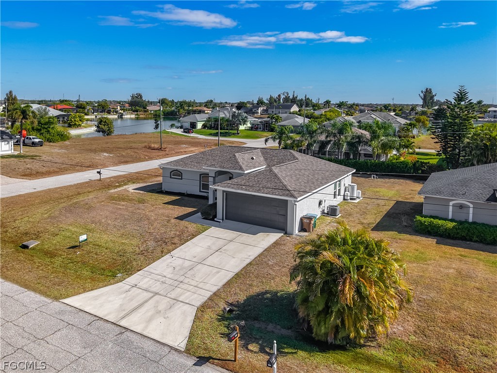 1723 NE 2nd Place Cape Coral FL 33909 2026006996 image1