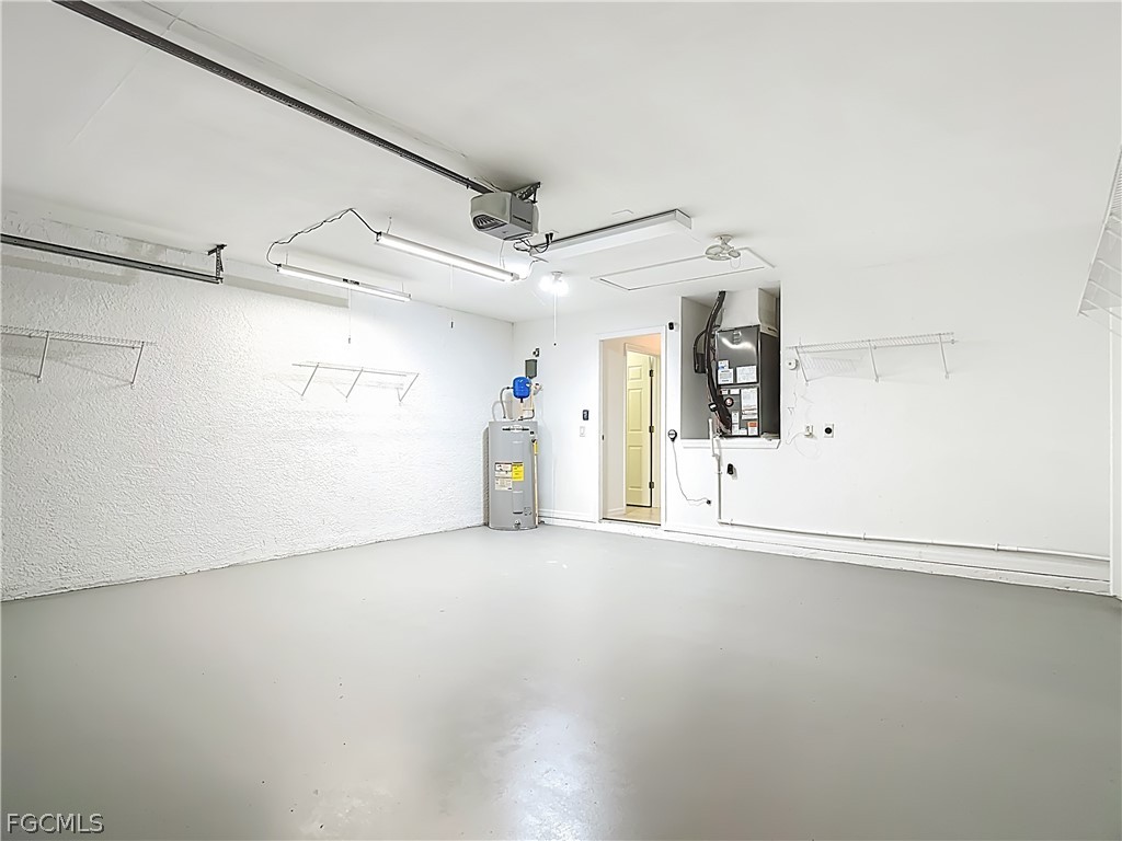 1723 NE 2nd Place Cape Coral FL 33909 2026006996 image36