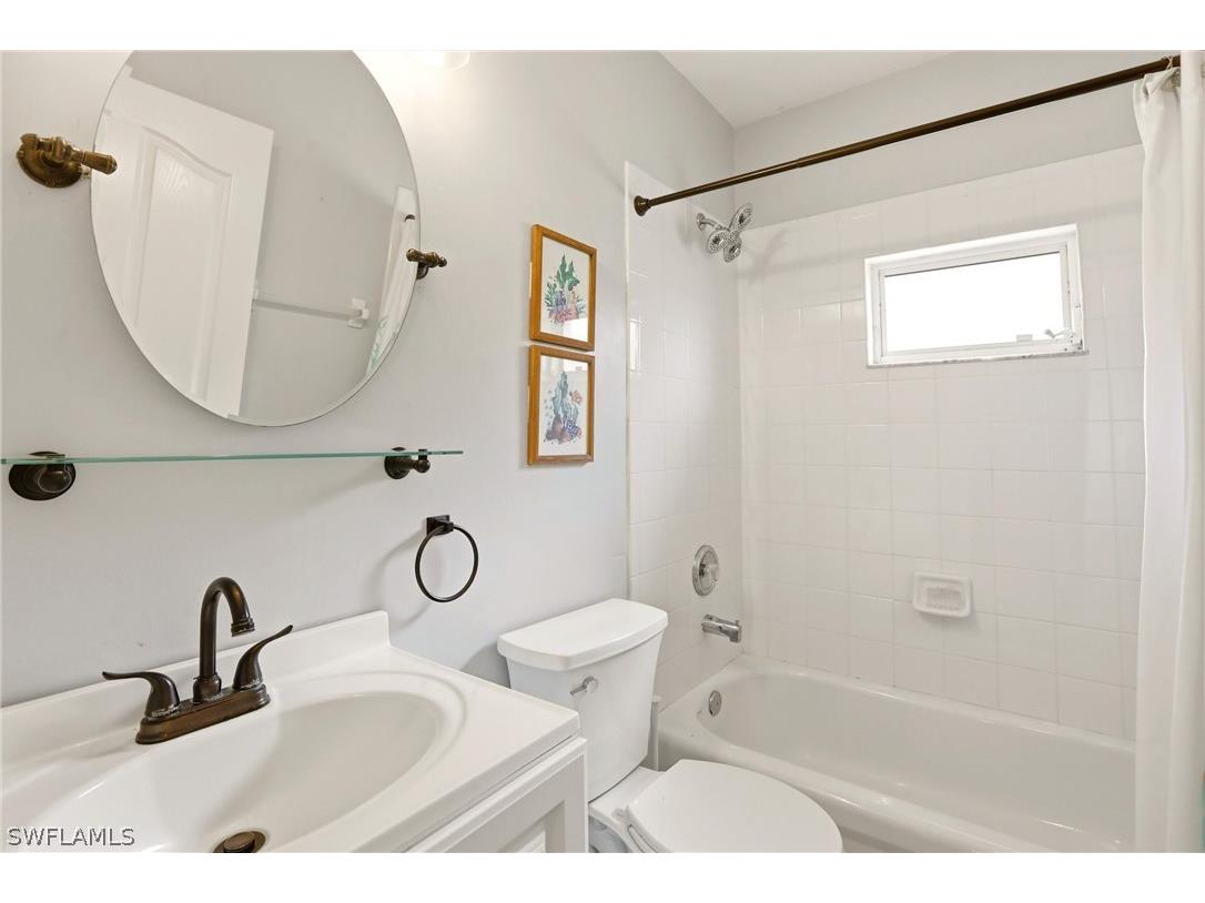 1723 Reuven Circle #2004 Naples FL 34112 226011816 image17