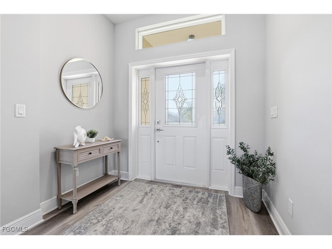 1723 SW 31st Lane Cape Coral FL 33914 2025003125 image2