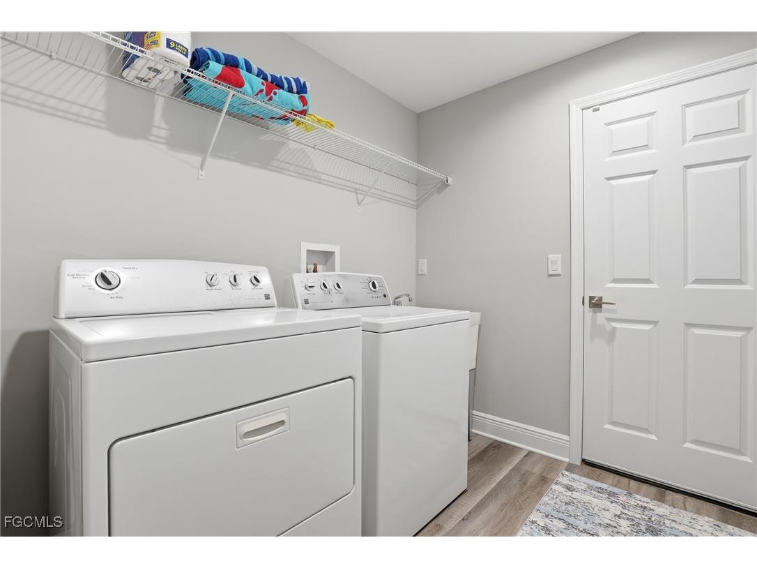 1723 SW 31st Lane Cape Coral FL 33914 2025003125 image27