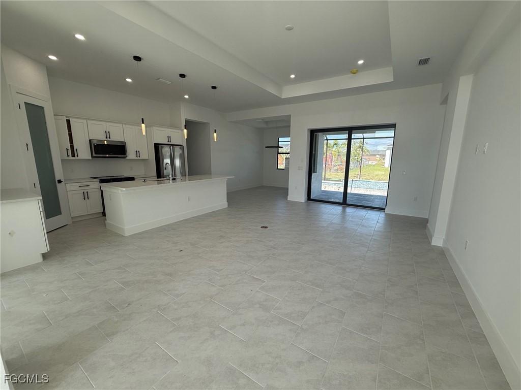 1723 SW 3rd Terrace Cape Coral FL 33991 2025009259 image3