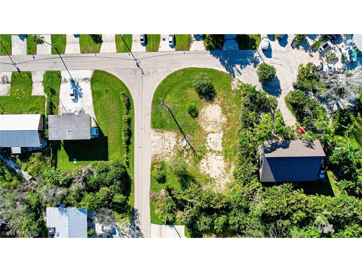 17234/236 Whitewater Court Fort Myers Beach FL 33931 223077333 image1