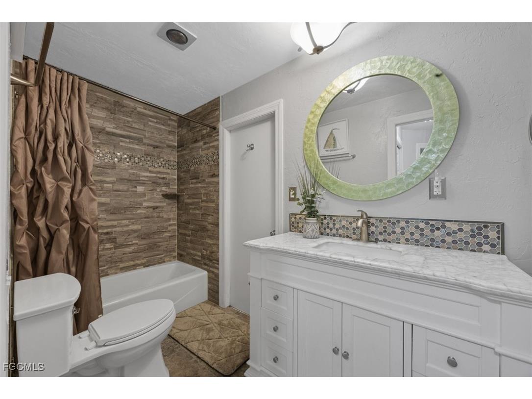 17235 Castleview Drive North Fort Myers FL 33917 2026002972 image11