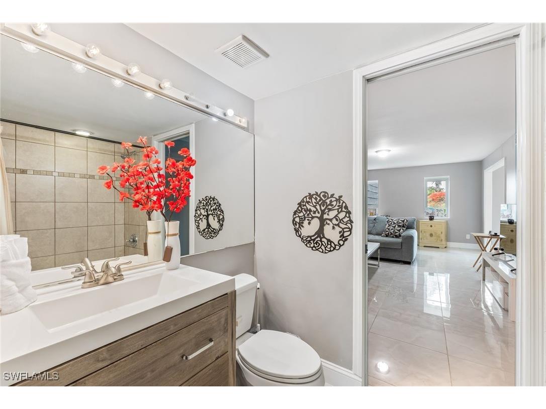 1724 Bald Eagle Drive #512C Naples FL 34105 225082583 image11