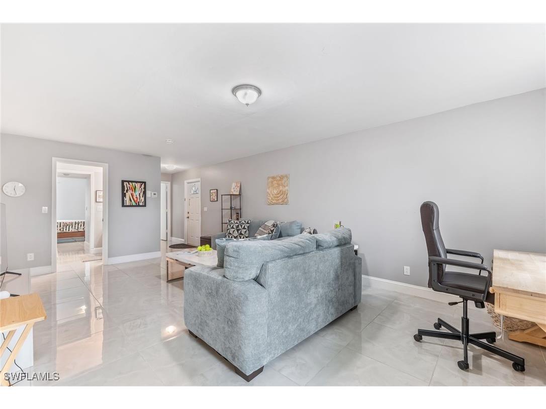 1724 Bald Eagle Drive #512C Naples FL 34105 225083090 image2