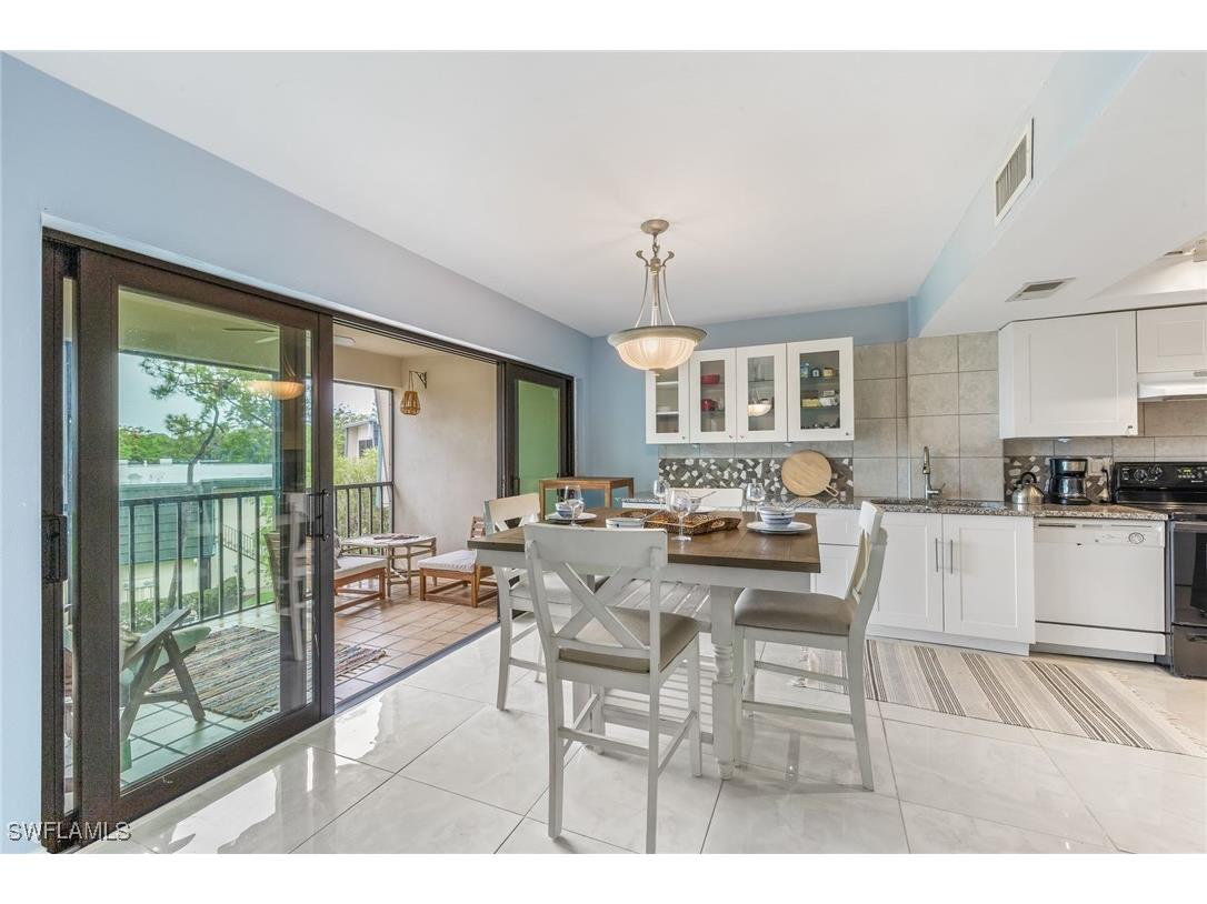 1724 Bald Eagle Drive #512C Naples FL 34105 225083090 image5