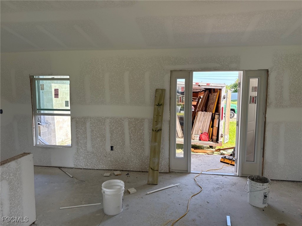 1724 NE 27th Terrace Cape Coral FL 33909 2025003983 image4