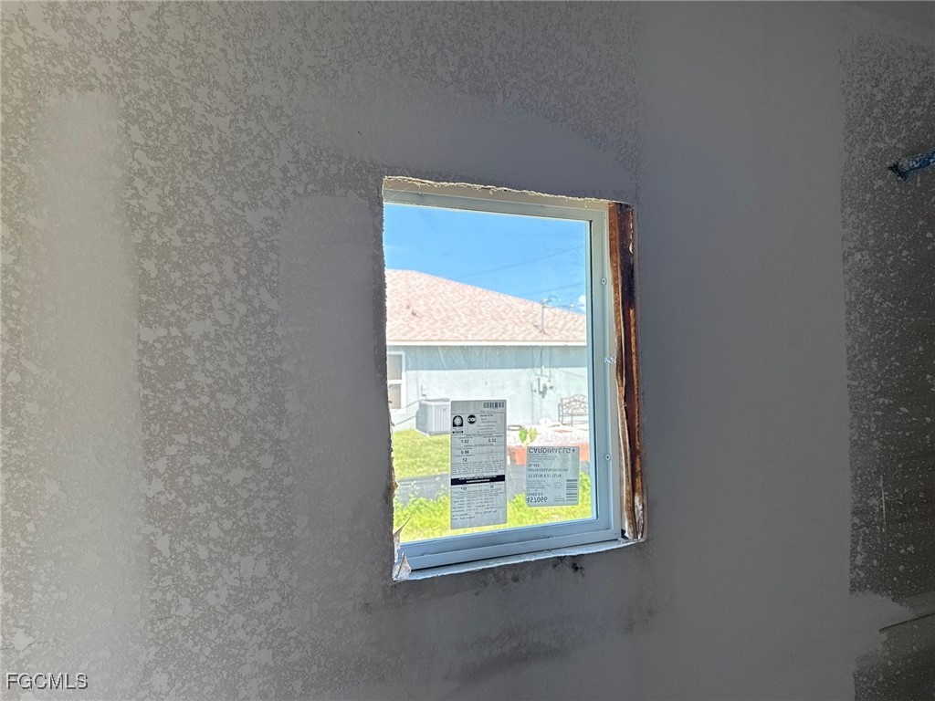 1724 NE 27th Terrace Cape Coral FL 33909 2025003983 image8