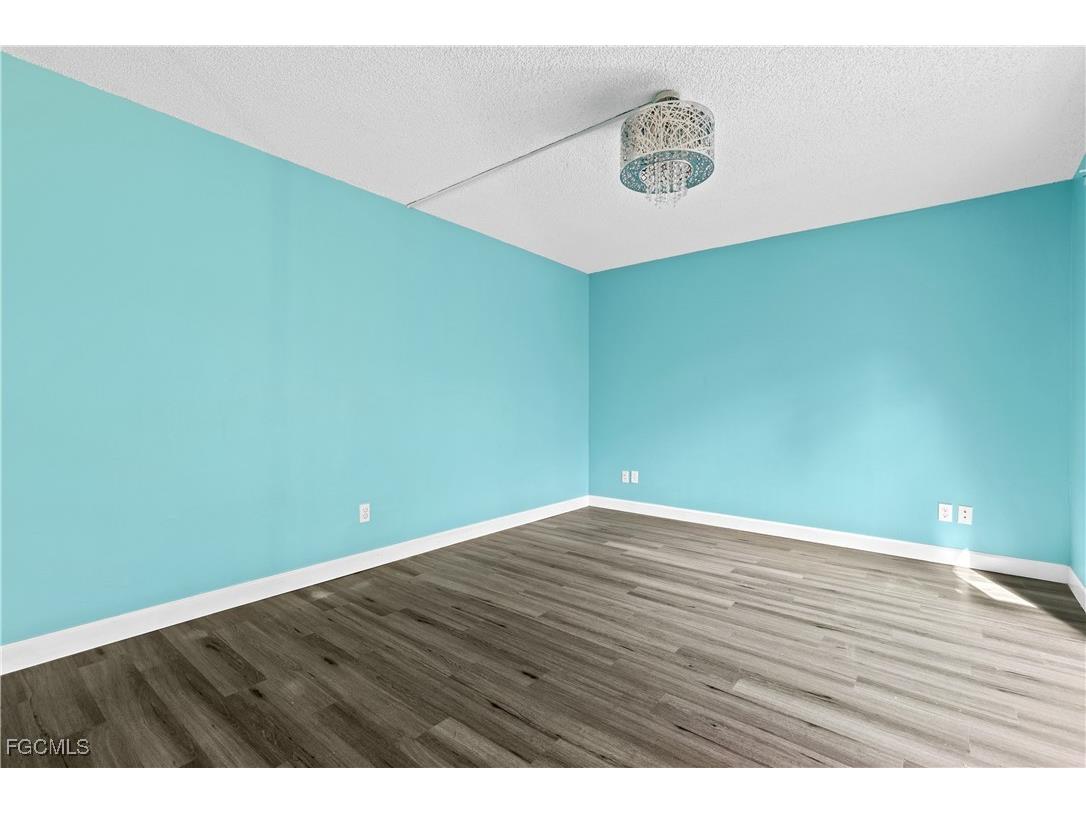 1724 Park Meadows Drive #1 Fort Myers FL 33907 2025024399 image20
