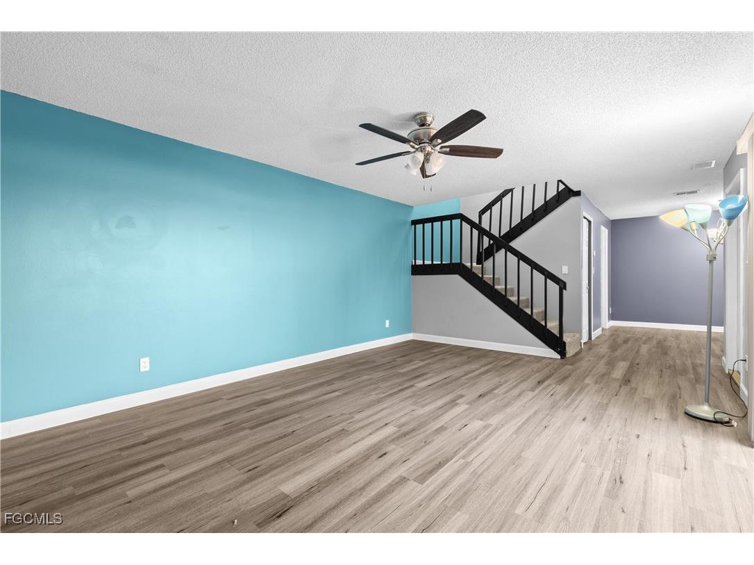 1724 Park Meadows Drive #1 Fort Myers FL 33907 2025024399 image3