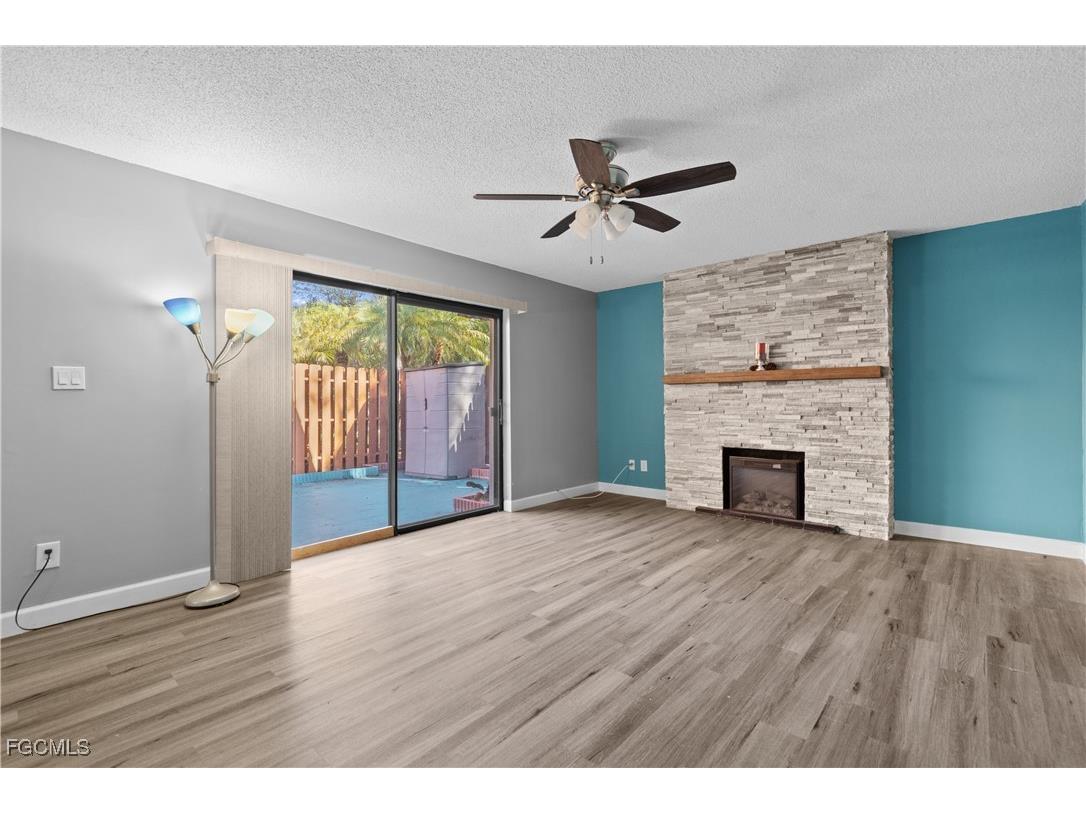 1724 Park Meadows Drive #1 Fort Myers FL 33907 2025024399 image5