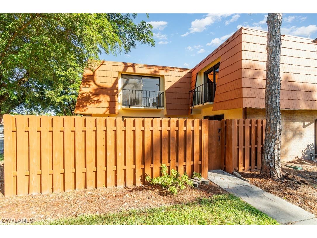 1724 Park Meadows Drive #3 Fort Myers FL 33907 223073298 image1