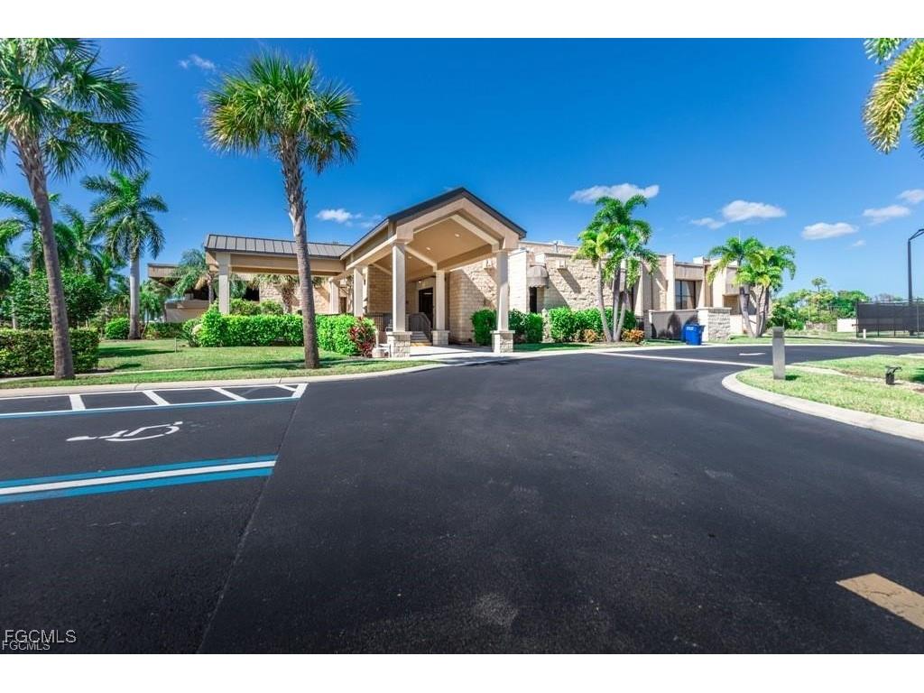 1724 Pine Valley Drive #104 Fort Myers FL 33907 2025018960 image30