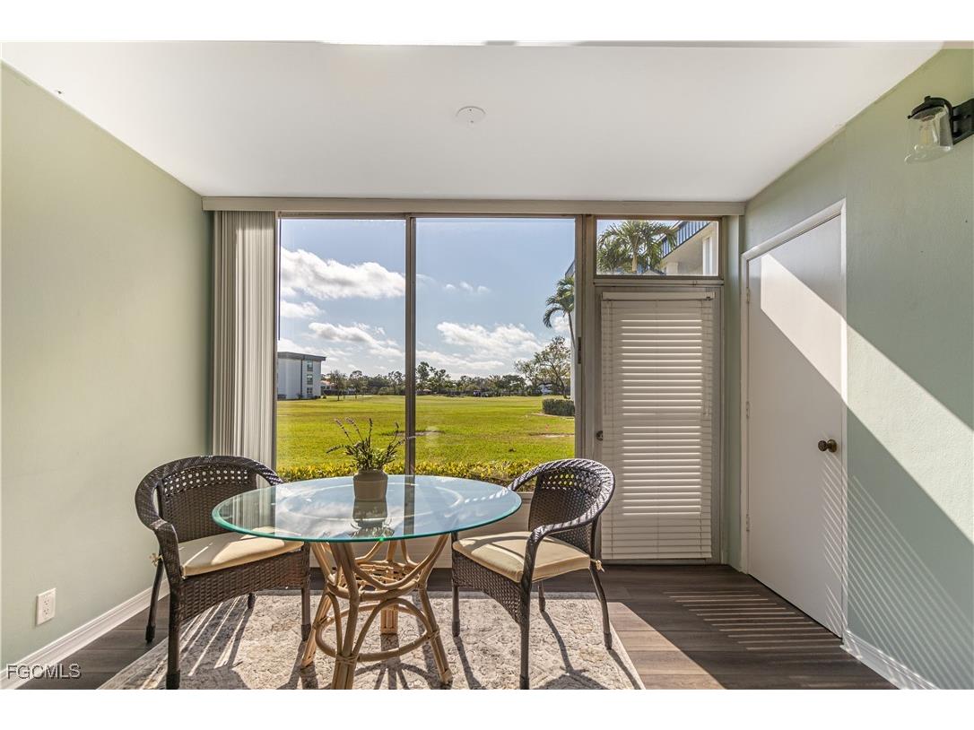 1724 Pine Valley Drive #106 Fort Myers FL 33907 2025011819 image2
