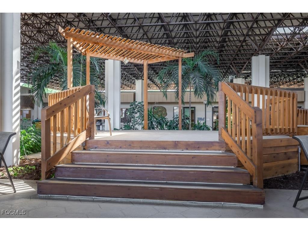 1724 Pine Valley Drive #106 Fort Myers FL 33907 2025011819 image34