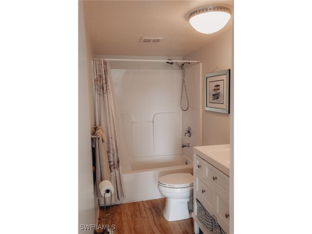 1724 Pine Valley Drive #201 Fort Myers FL 33907 225080184 image16