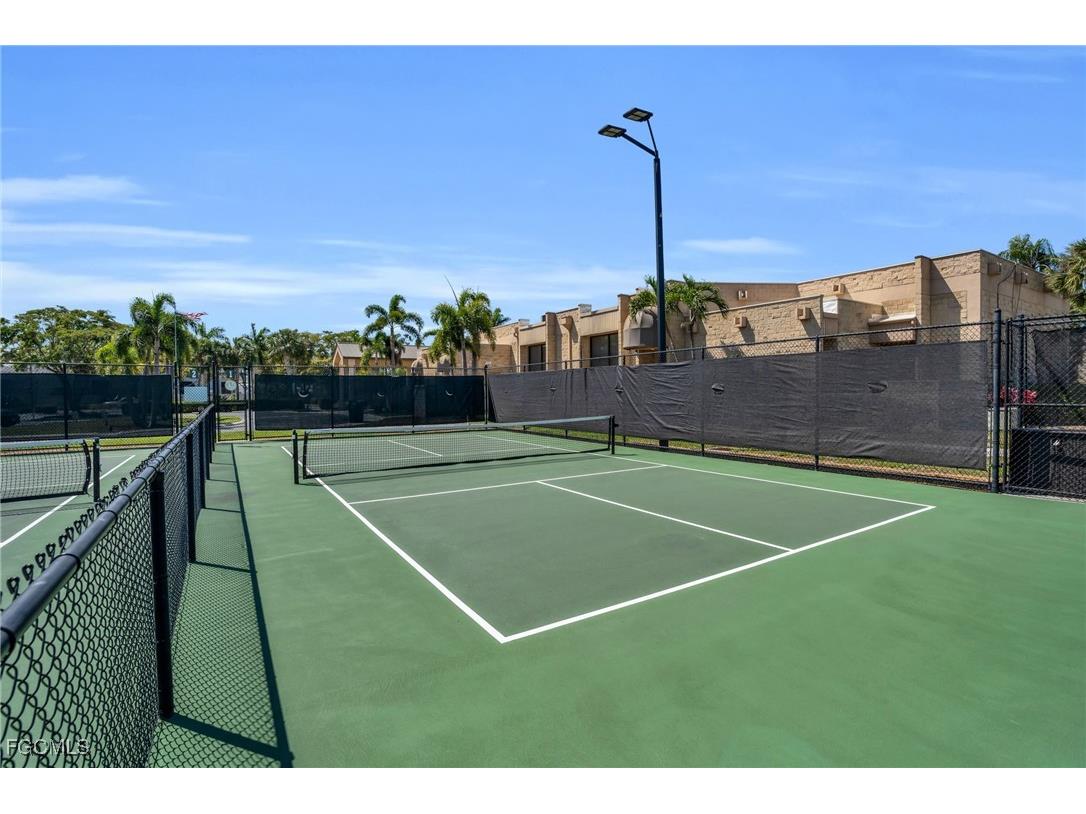 1724 Pine Valley Drive #213 Fort Myers FL 33907 2025021391 image32