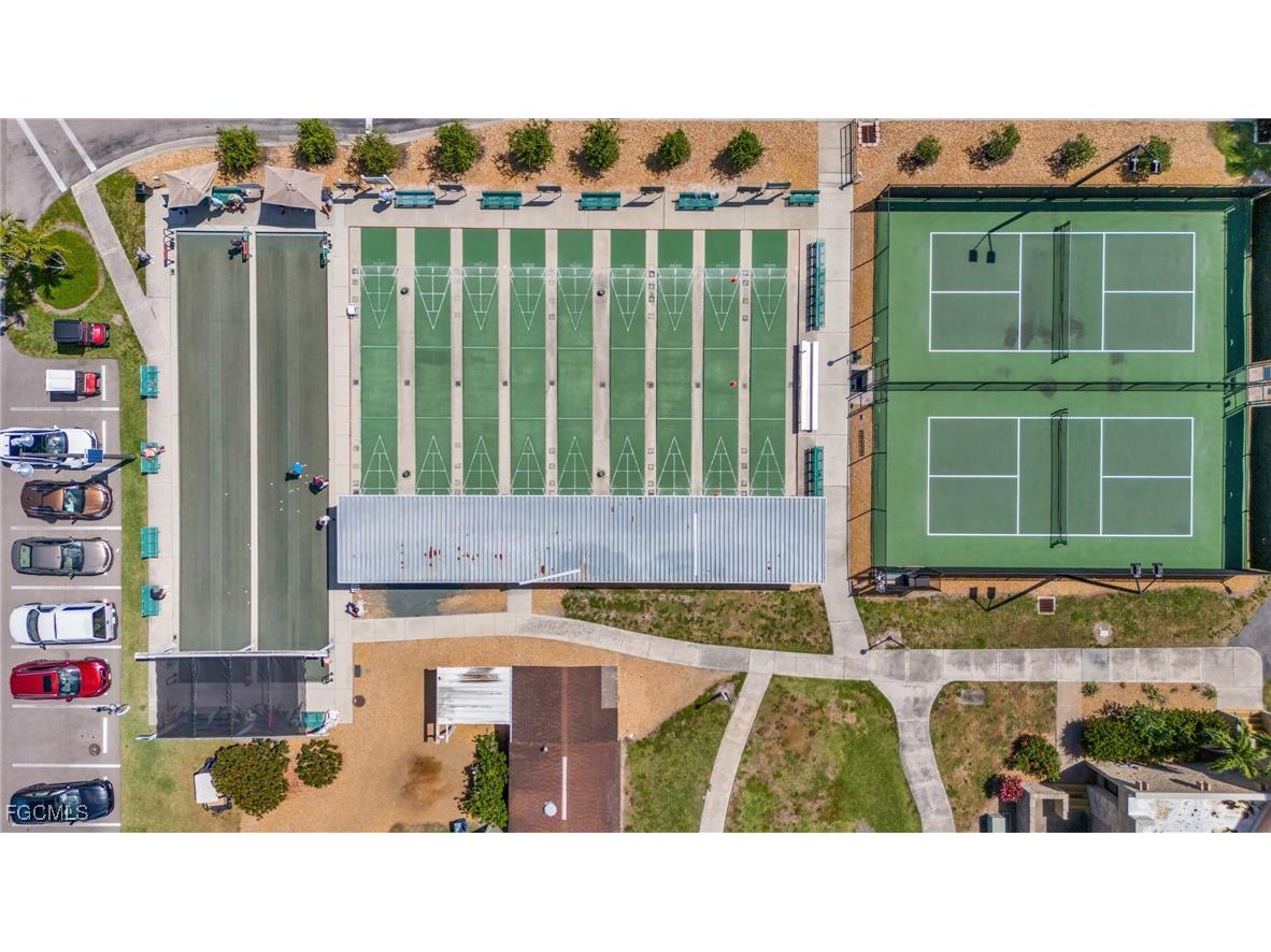 1724 Pine Valley Drive #213 Fort Myers FL 33907 2025021391 image34