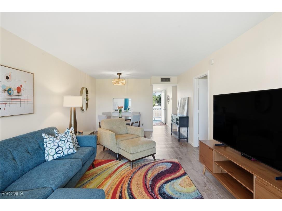 1724 Pine Valley Drive #213 Fort Myers FL 33907 2025021391 image5