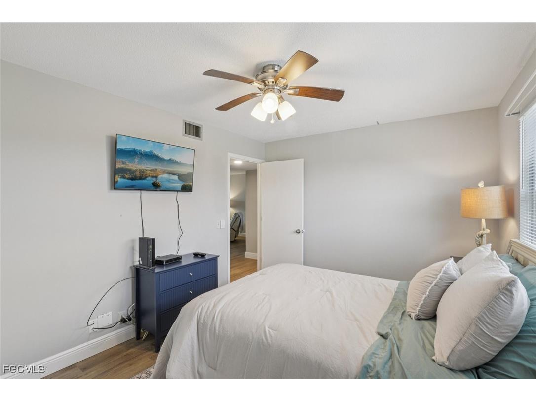 1724 Pine Valley Drive #310 Fort Myers FL 33907 2025014765 image24