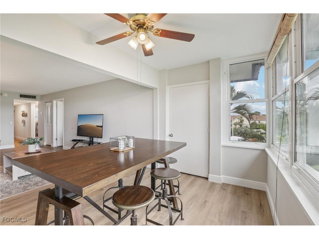 1724 Pine Valley Drive #310 Fort Myers FL 33907 2025014765 image3