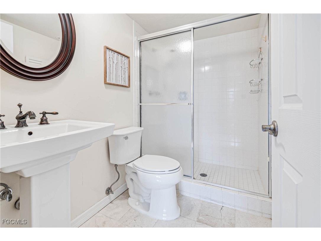 1724 Pine Valley Drive #318 Fort Myers FL 33907 2025000441 image23