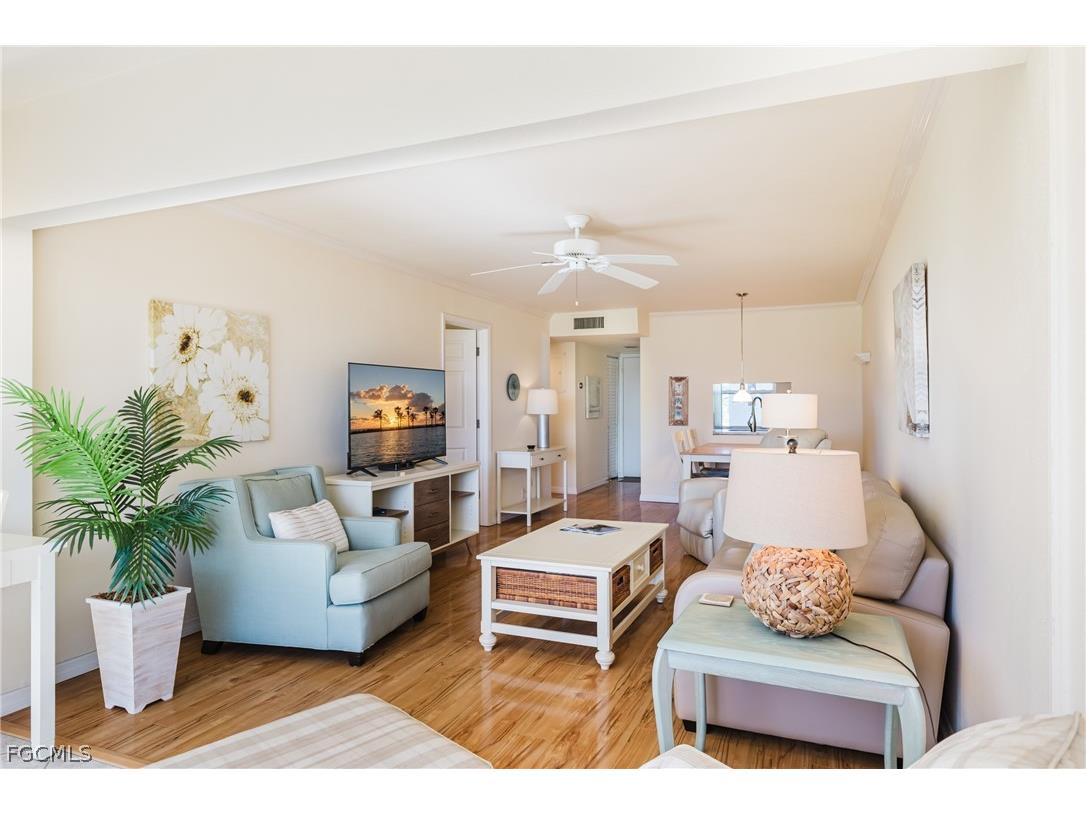 1724 Pine Valley Drive #318 Fort Myers FL 33907 2026010042 image10