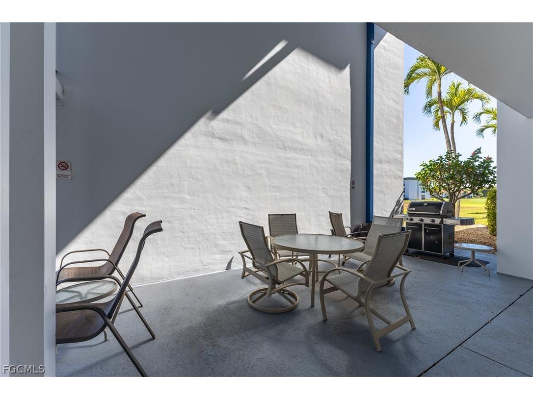 1724 Pine Valley Drive #318 Fort Myers FL 33907 2026010042 image26