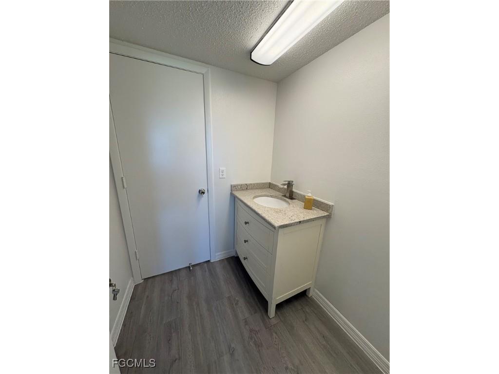 1724 Pine Valley Drive #319 Fort Myers FL 33907 2025023799 image7