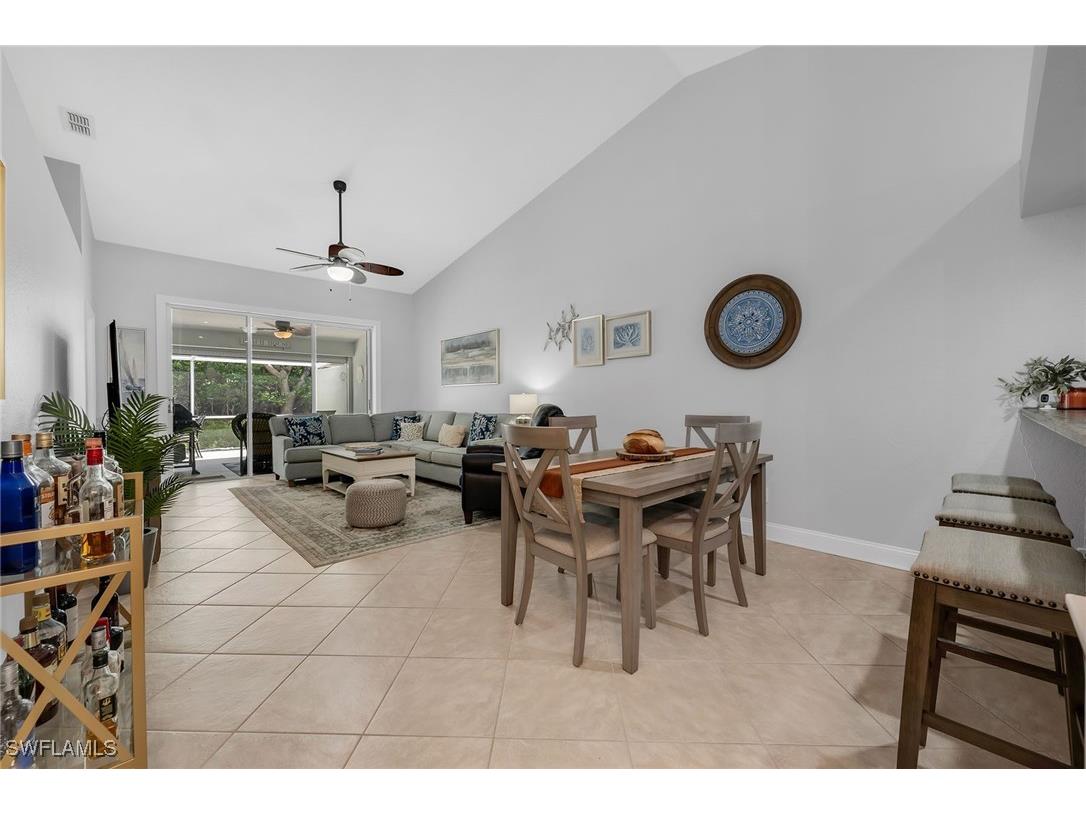 1724 Royal Circle #901 Naples FL 34112 225056215 image15