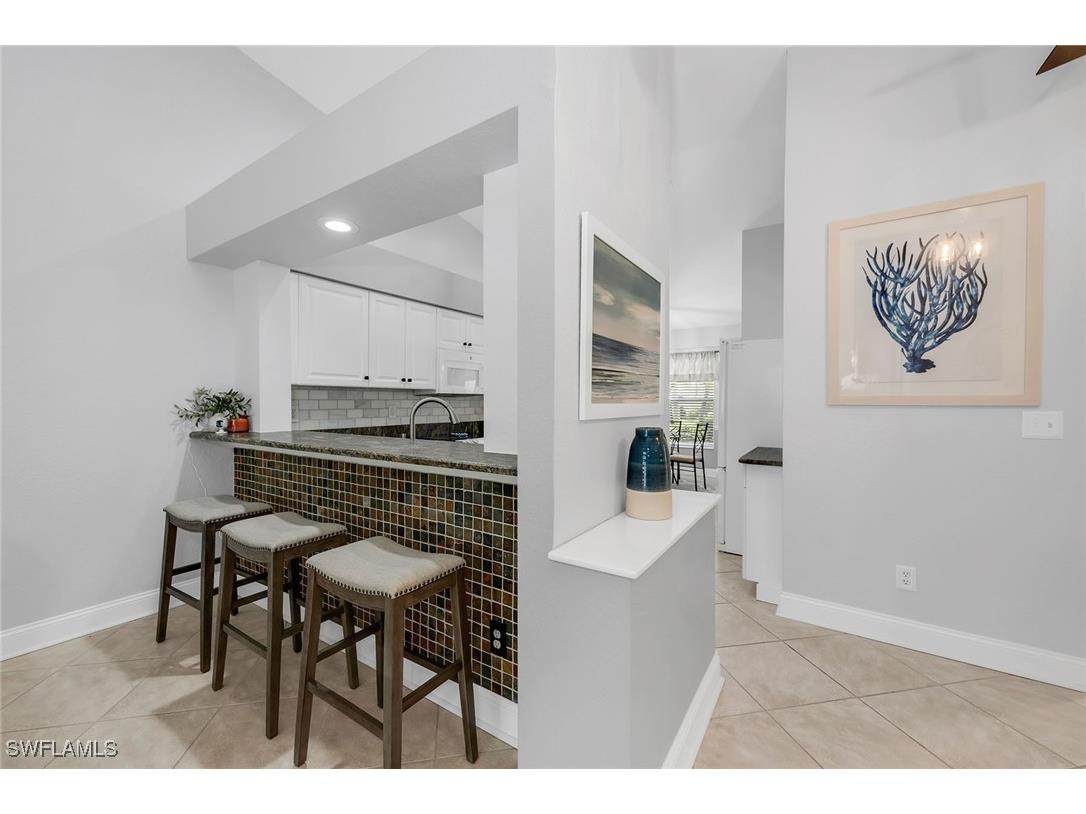 1724 Royal Circle #901 Naples FL 34112 225056215 image17