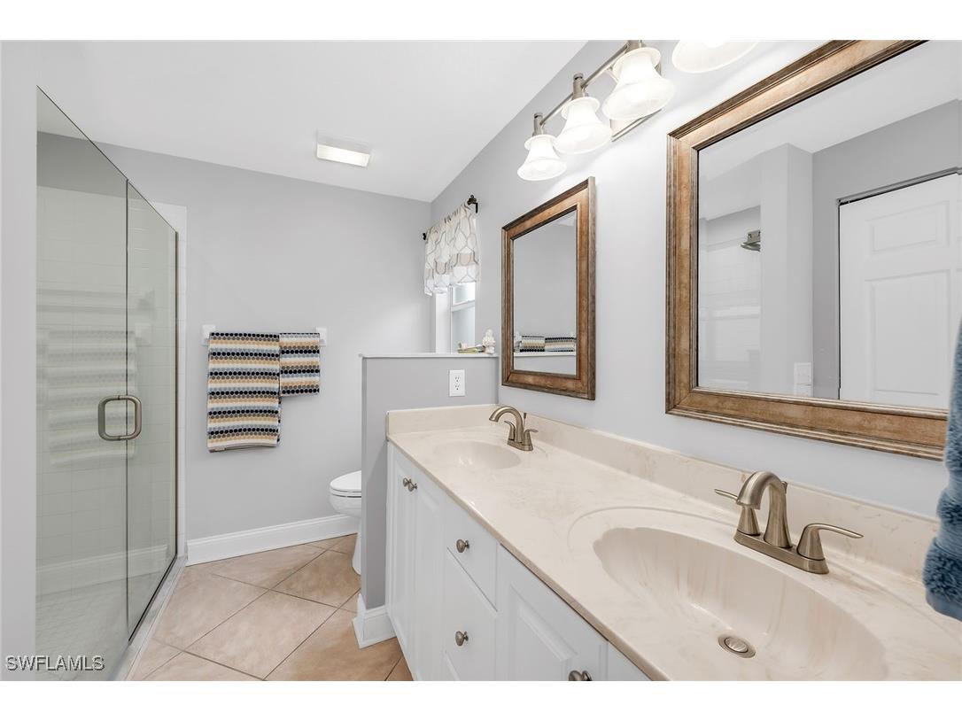 1724 Royal Circle #901 Naples FL 34112 225056215 image21