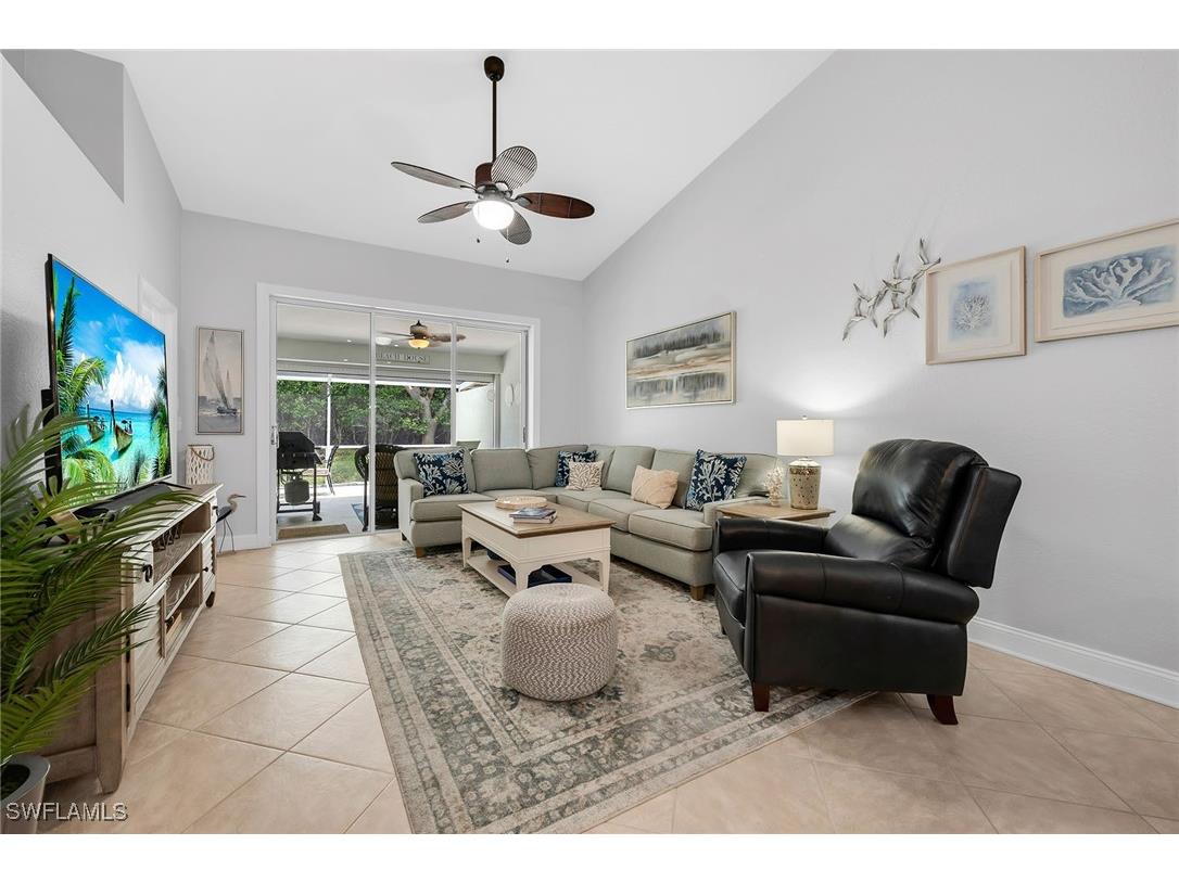 1724 Royal Circle #901 Naples FL 34112 225056215 image6