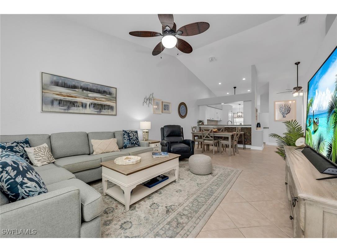 1724 Royal Circle #901 Naples FL 34112 225056215 image7