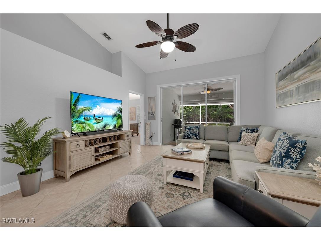 1724 Royal Circle #901 Naples FL 34112 225056215 image8