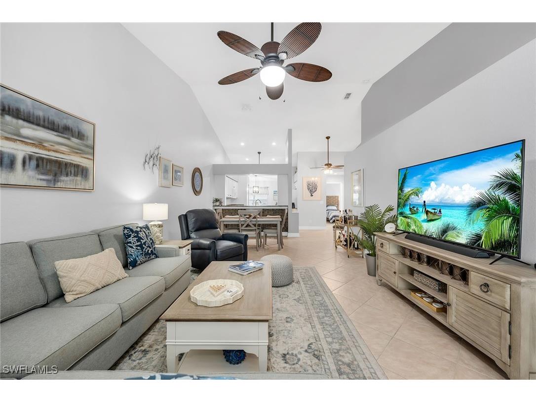 1724 Royal Circle #901 Naples FL 34112 225056215 image9