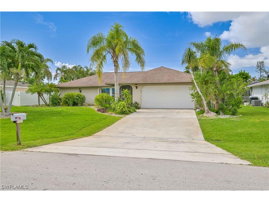 1724 SE 8th Terrace Cape Coral FL 33990 223051271 image1