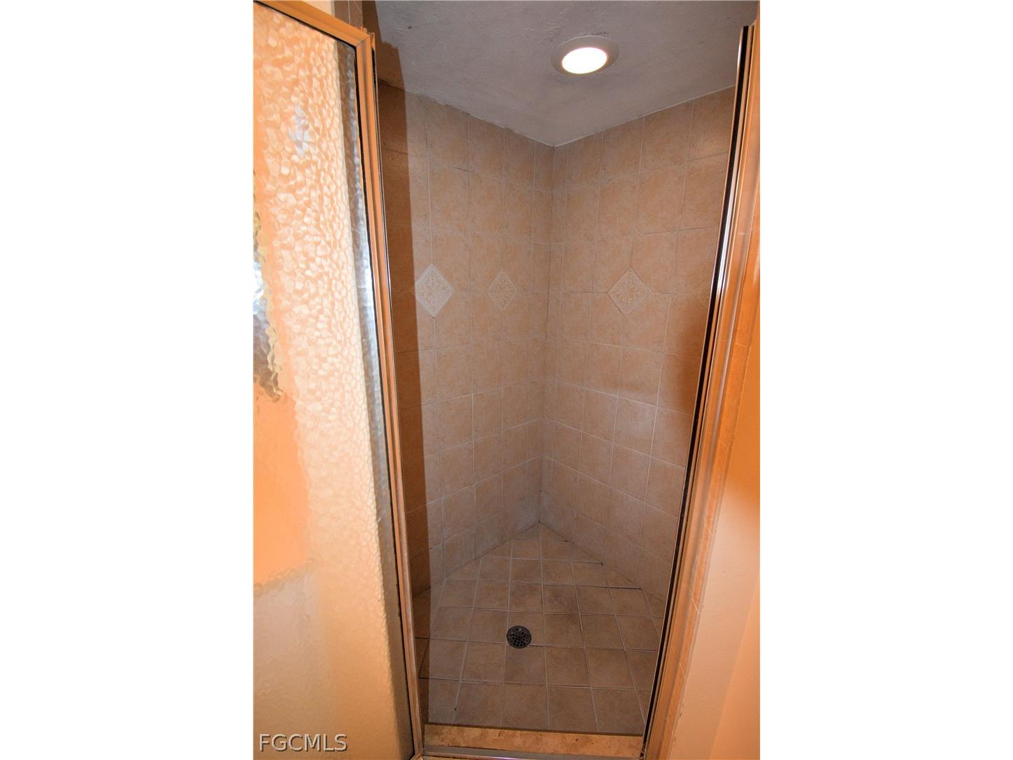 1724 SW 15th Terrace Cape Coral FL 33991 2026013500 image20