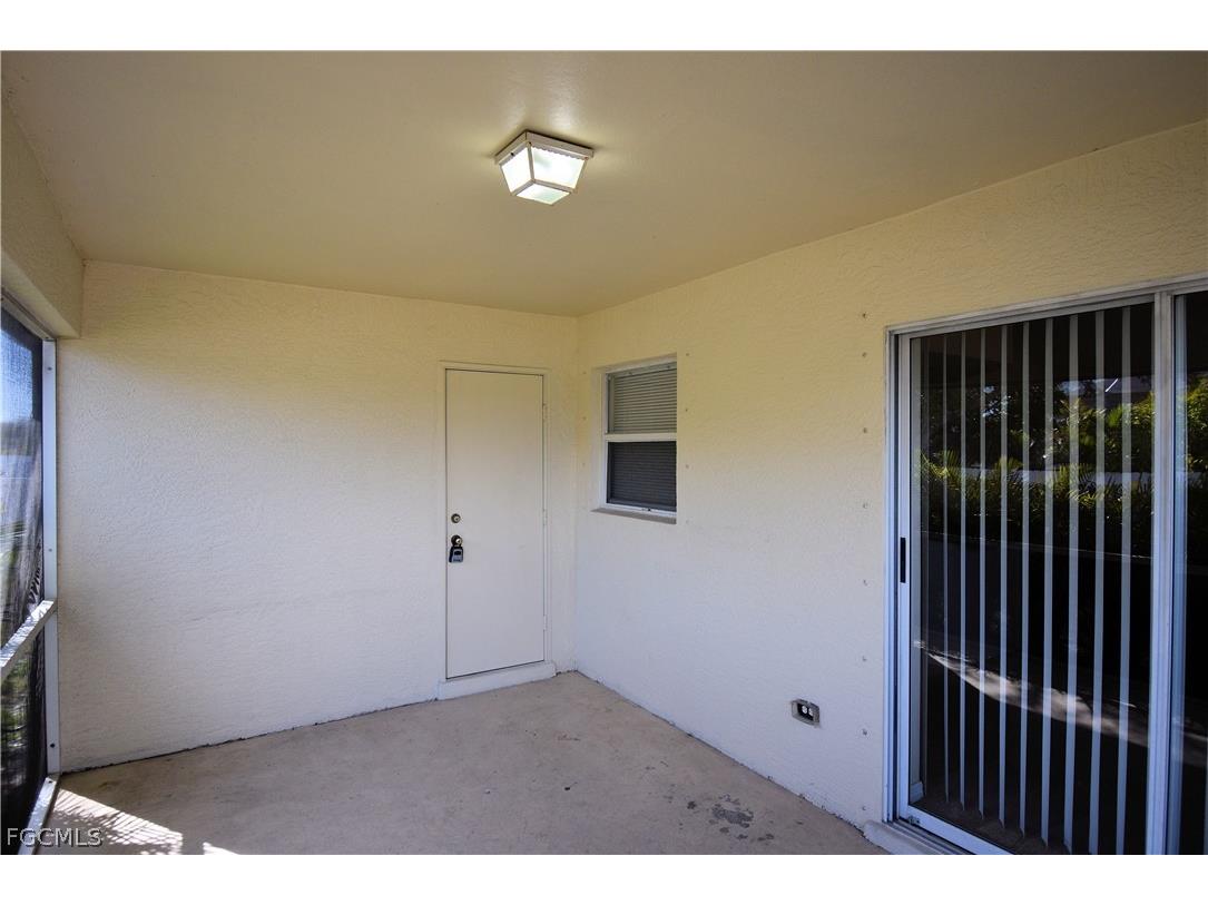 1724 SW 15th Terrace Cape Coral FL 33991 2026013500 image26